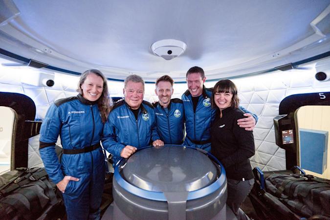 William Shatner becomes the oldest person to reach space0